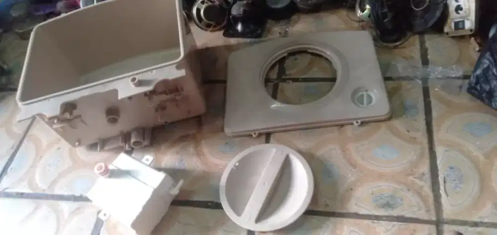 Saringan utk aquarium.ikan kond bgs mgkn ada yg tertarik Se lg ada cpt