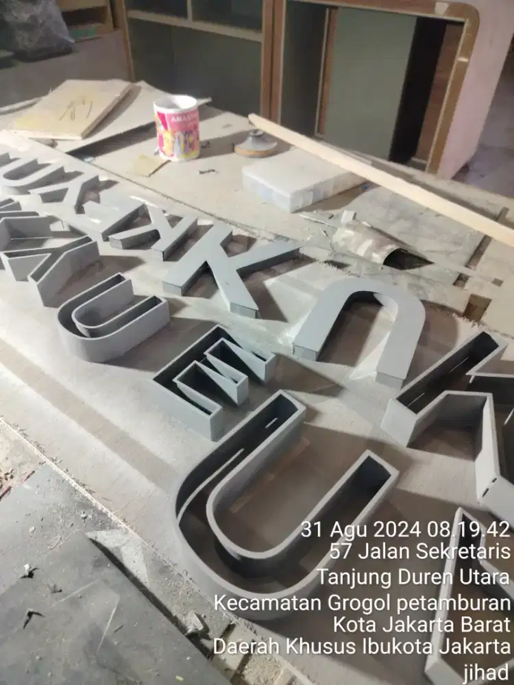 JASA PEMBUATAN NEON BOX