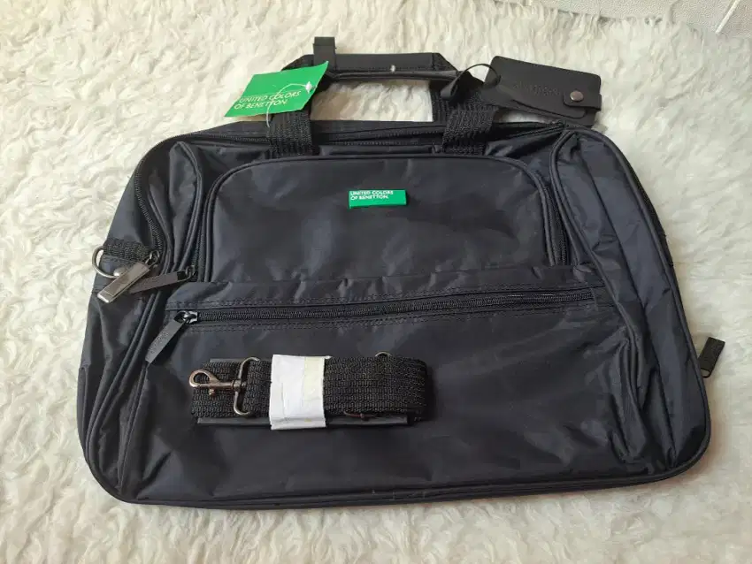 Dijual Tas Kerja Pria Benetton Auth