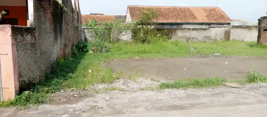 Dijual tanah kosong pinggir jalan