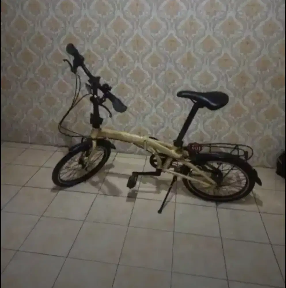 Sepeda Lipat Polygon Urbano i3