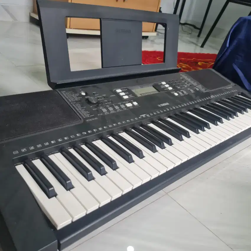 Jual Cepat! Keyboard Yamaha PSR E363 Kondisi Mulus, Harga Nego