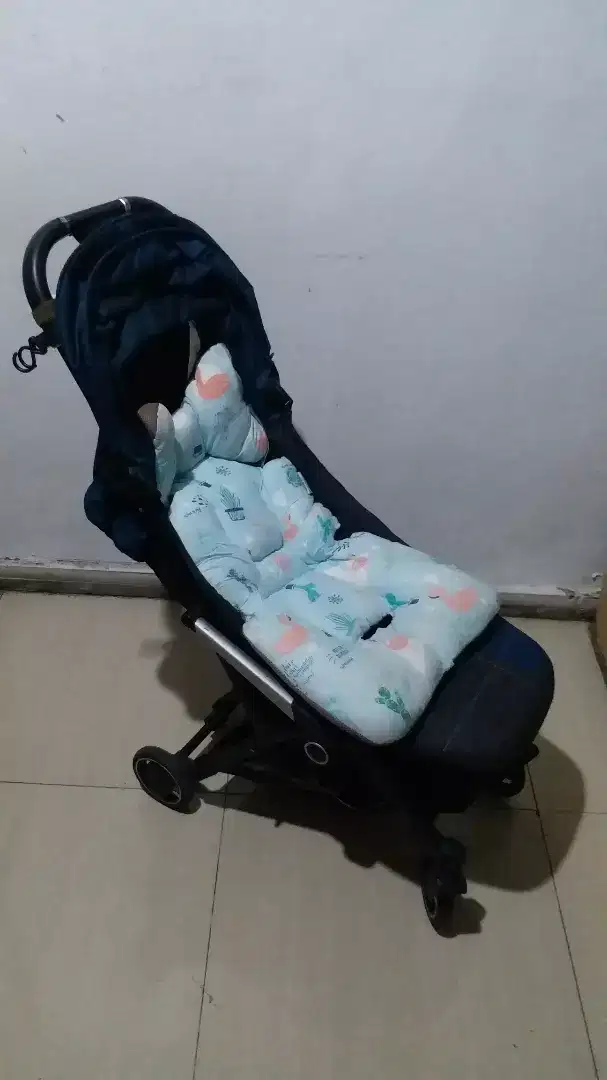 Dijual dorongan bayi merk dash