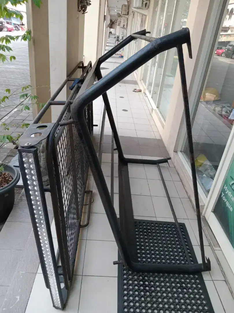 Penutup Bak mobil (frame bak mobil) double cabin