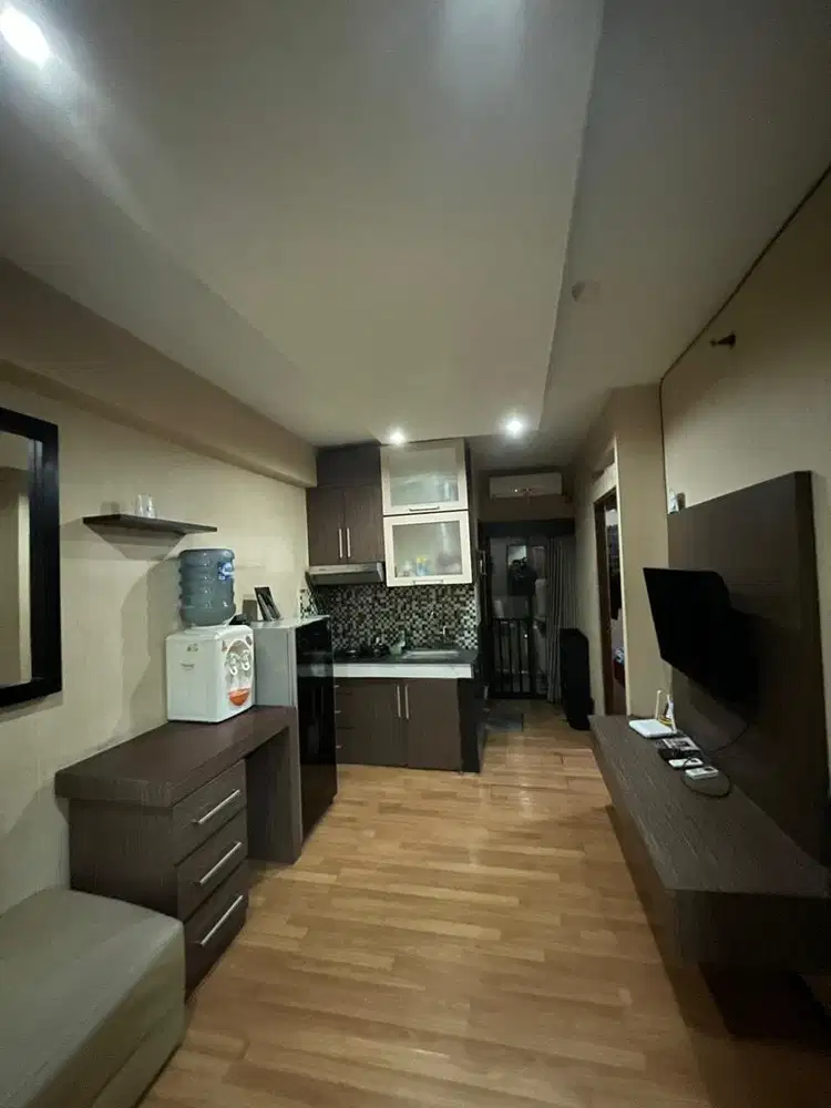 di sewakan apartemen gateway cicadas 2 kamar tidur full furnist