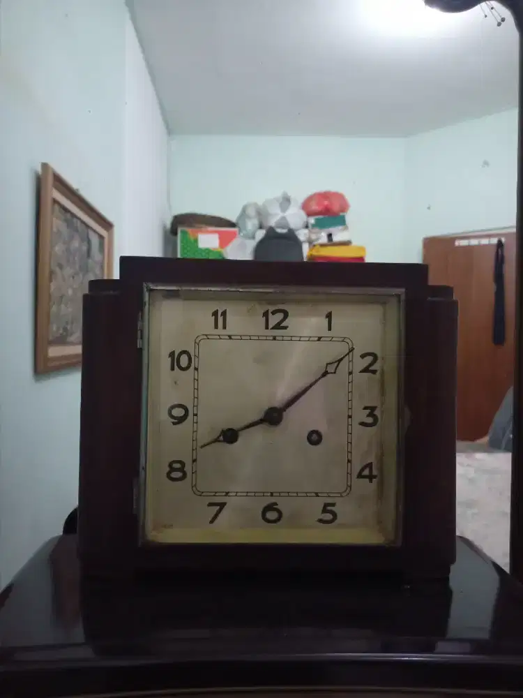 Jam Meja Bandul 2 Lubang