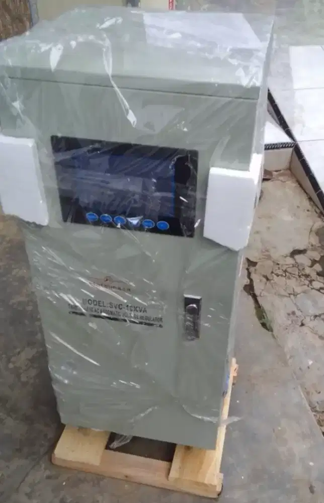 Stabilizer MATSUNAGA 10.000 VA 3 PHASE Digital