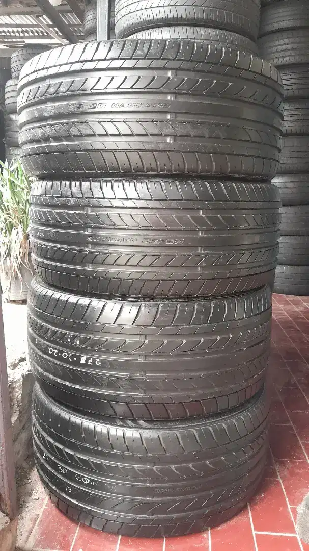 Ban copotan Mercy Nangkang 255/30 R20 275/30 R20 95% 2020..4pcs