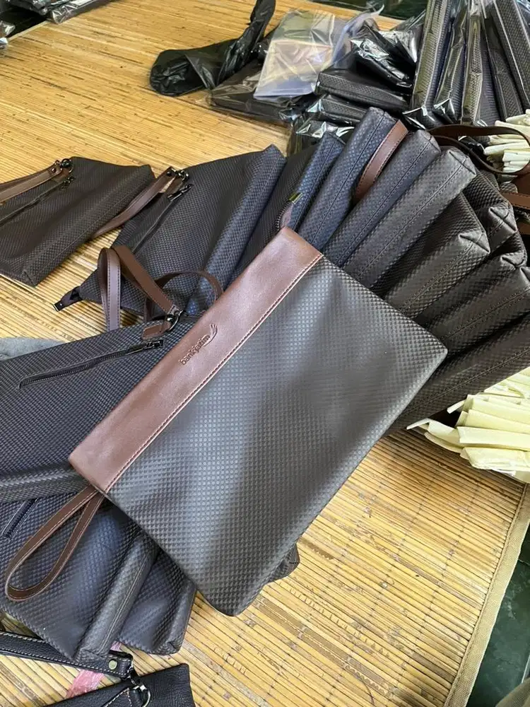 Souvenir kulit / sintetis grosir