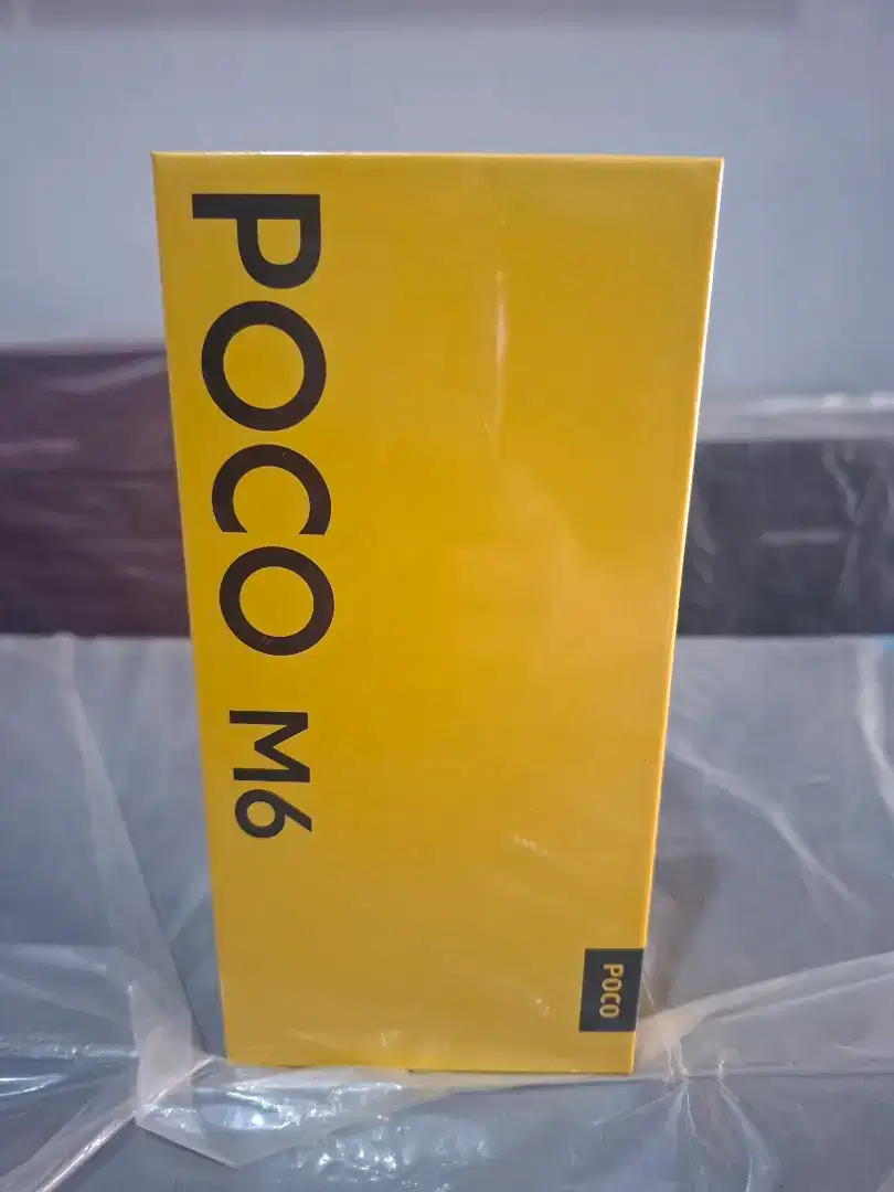 Poco M6 ram8/256gb. Baru