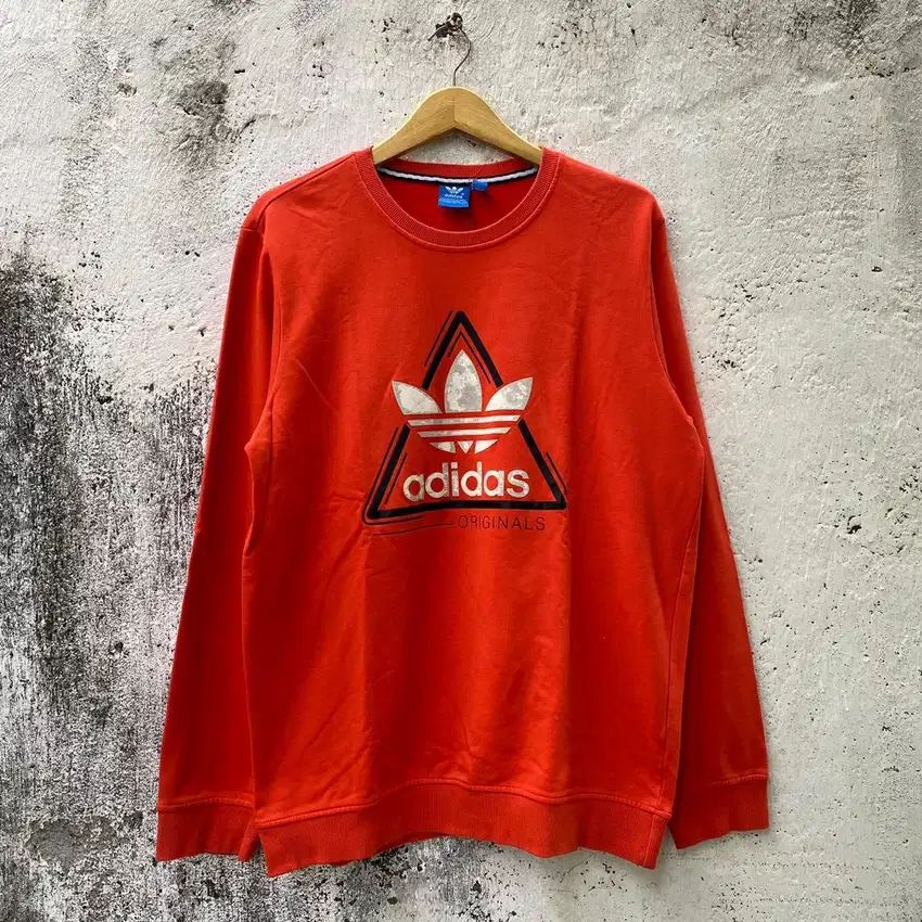 Crewneck Adidas - Size XL fit L - Jaket Sweater Sweatshirts