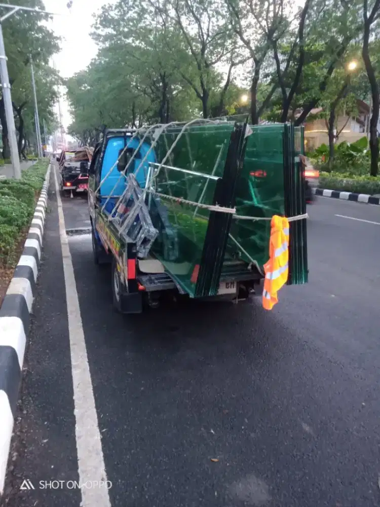 Kami menyediakan kaca tempered second berbagai macam ukuran