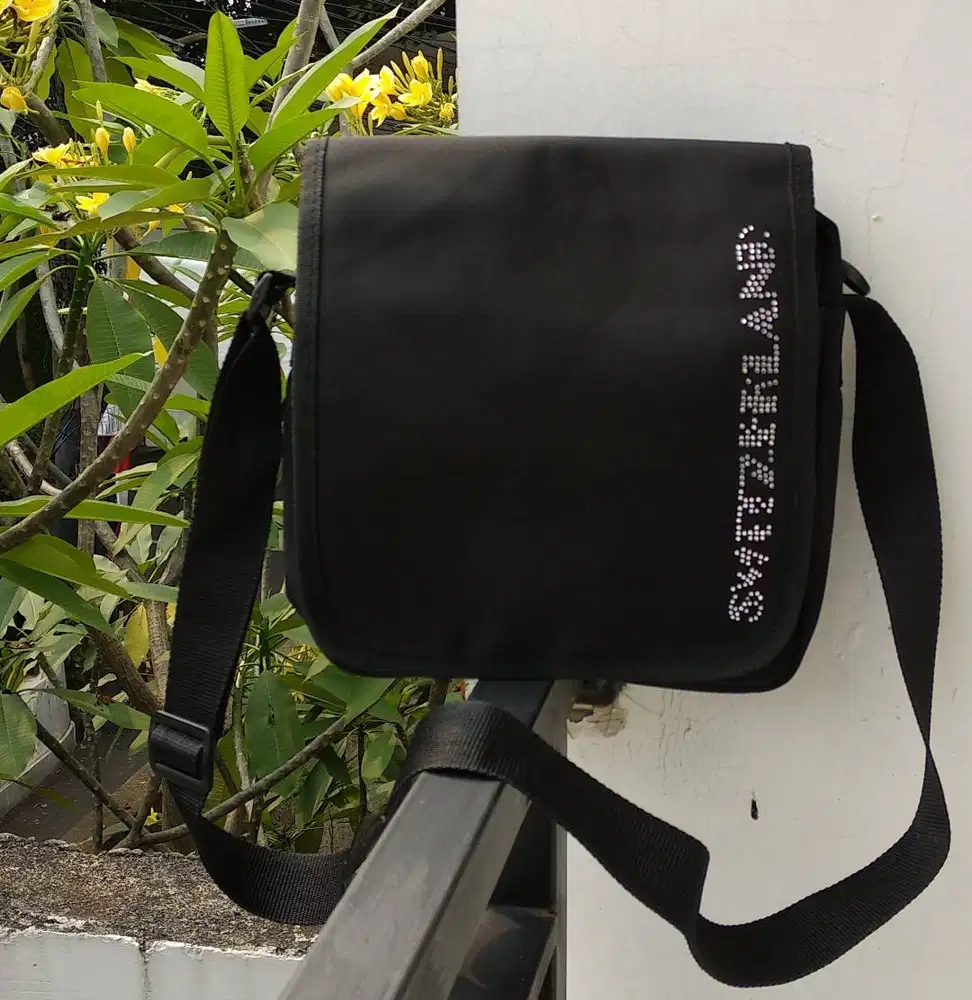 Tas Switzerland Tali Panjang