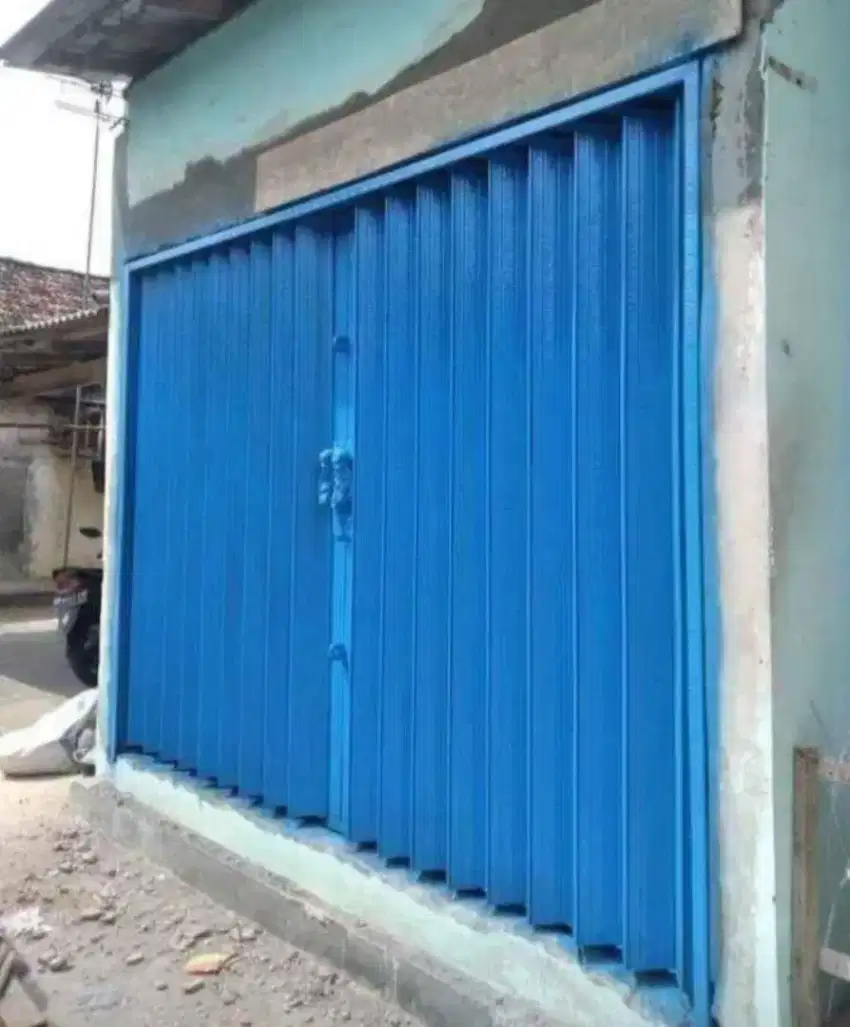 Folding gate rolling door