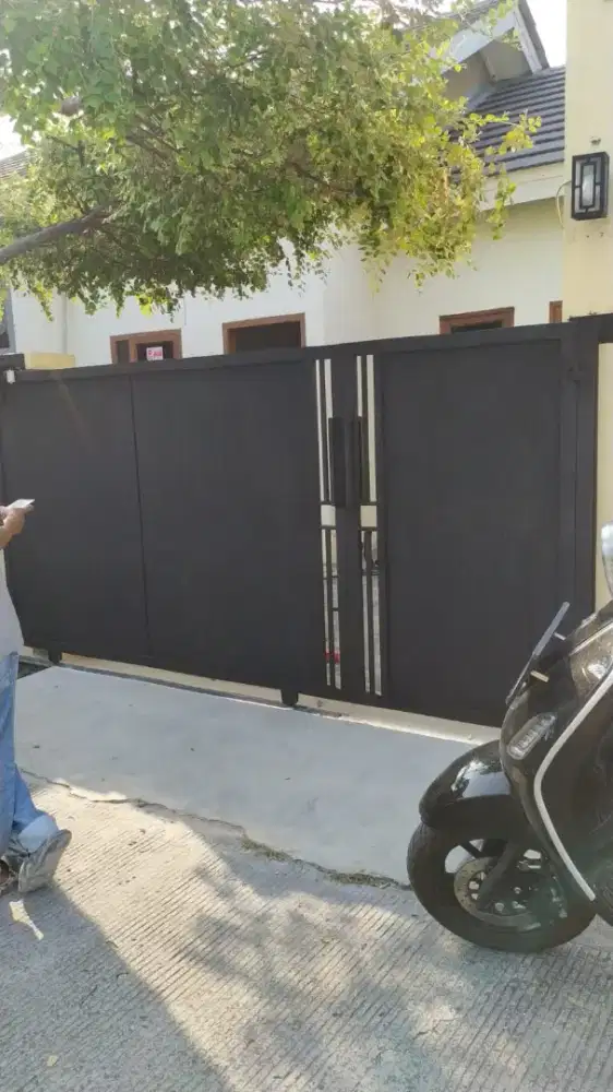 Pagar dorong/lipat/tikung