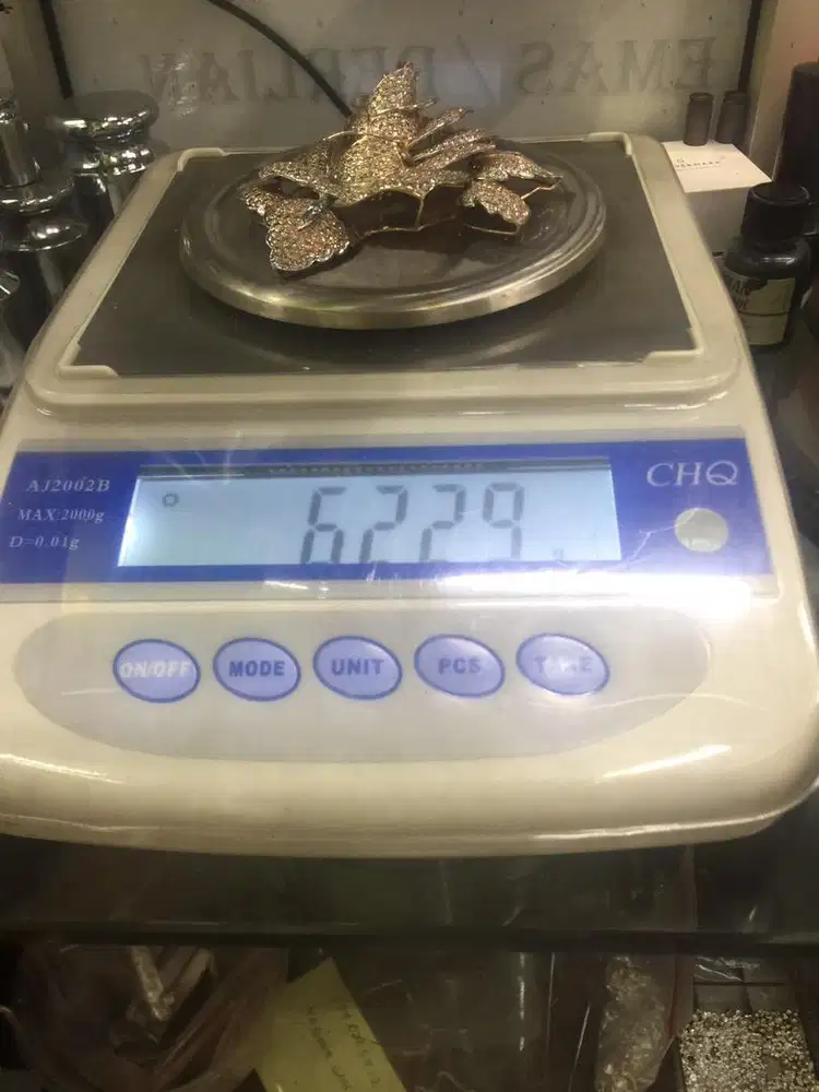 Menerima emas dgn kondisi putus patah surat hilang dan logam mulia dll