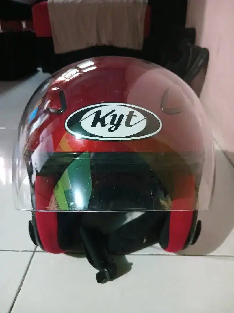 HELM KYT DJ MARU