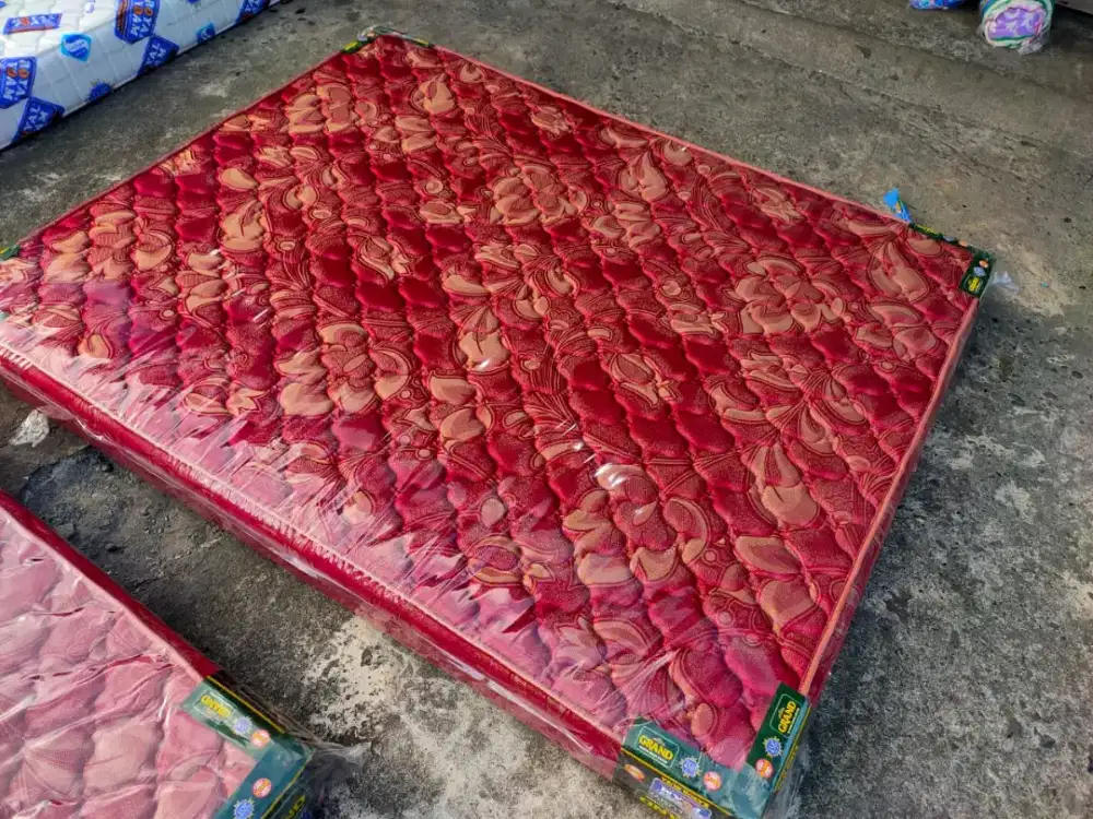 KASUR BUSA ROYAL GRAND EXLUSIVE