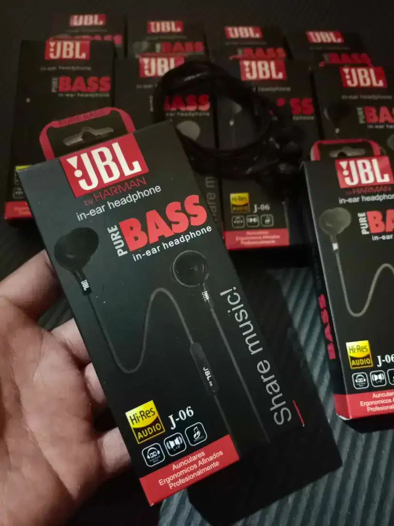 Headset JBL -06 suara Mantap