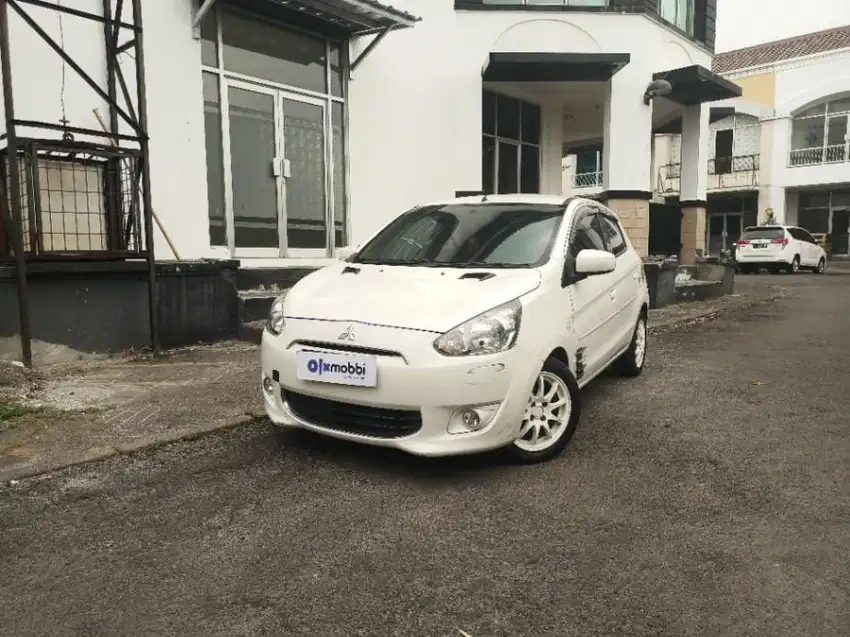 DP Rendah - MITSUBISHI MIRAGE 1.2 GLX BENSIN M/T 2013 PUTIH