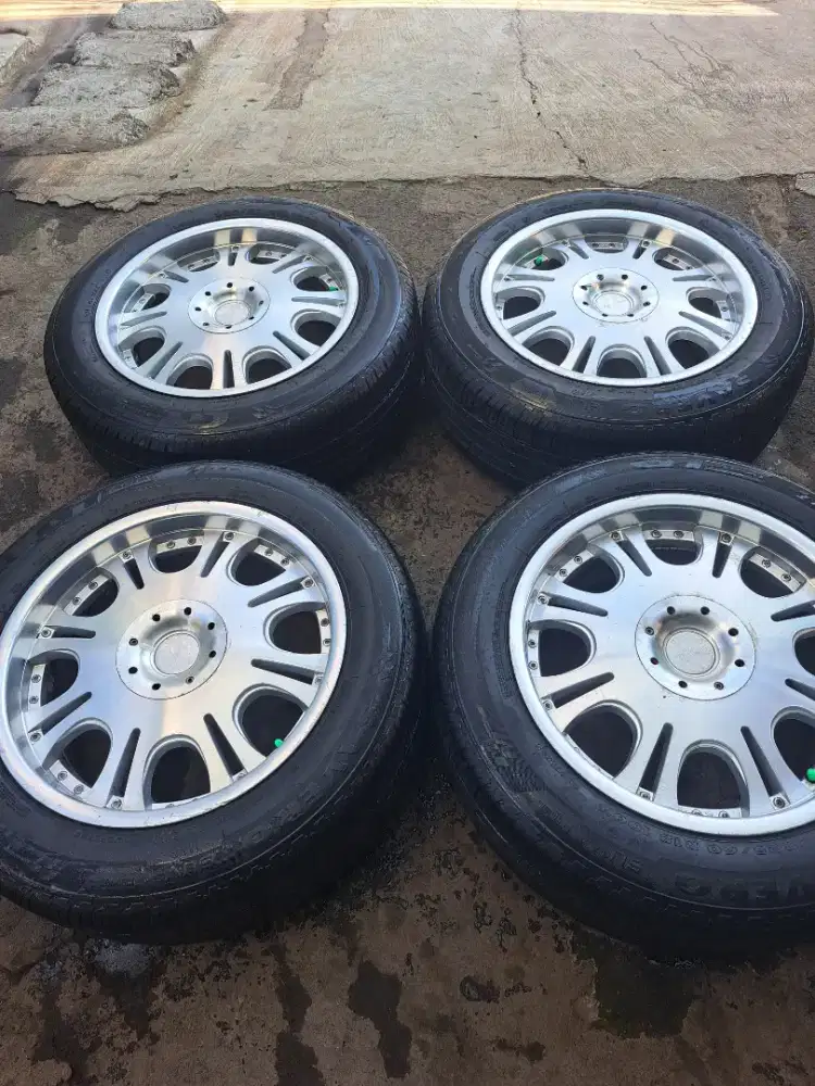 Velg dan ban r18 exe pegasus voxy innova crv vitara santafe crv dll