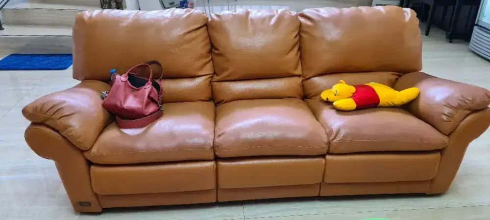 Dijual sofa recliner kulit set
