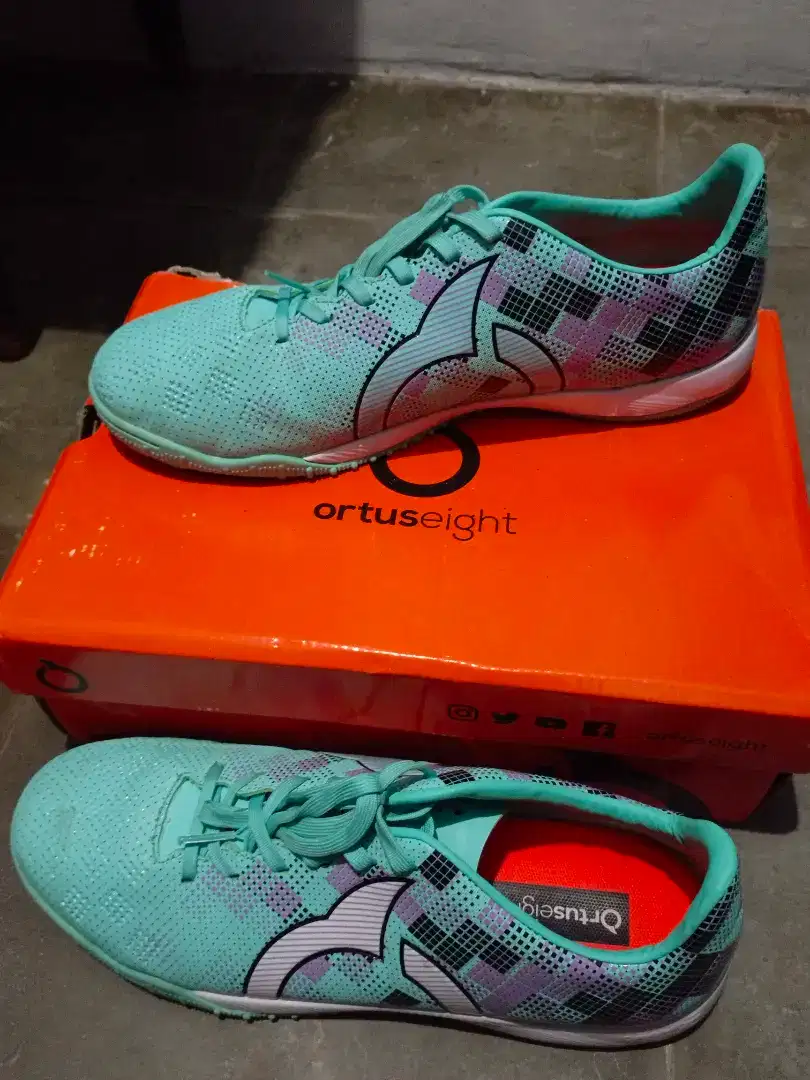 sepatu futsal ortus