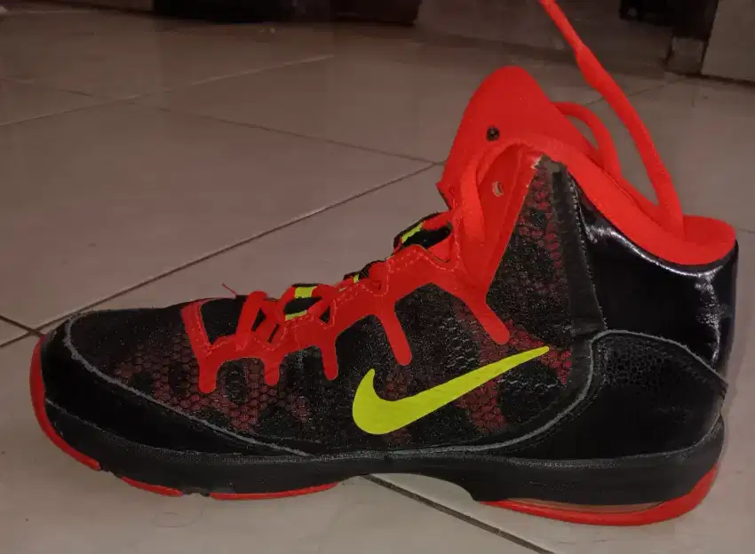 Sepatu Nike kereenn size 38