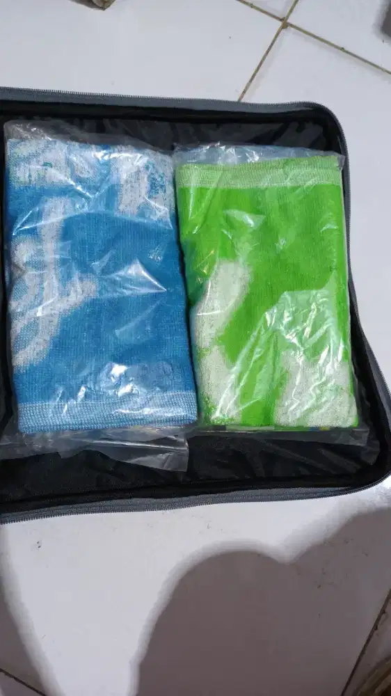 Handuk olahraga polos 35x80 microfiber