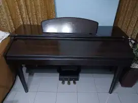 Yamaha Clavinova CVP 105