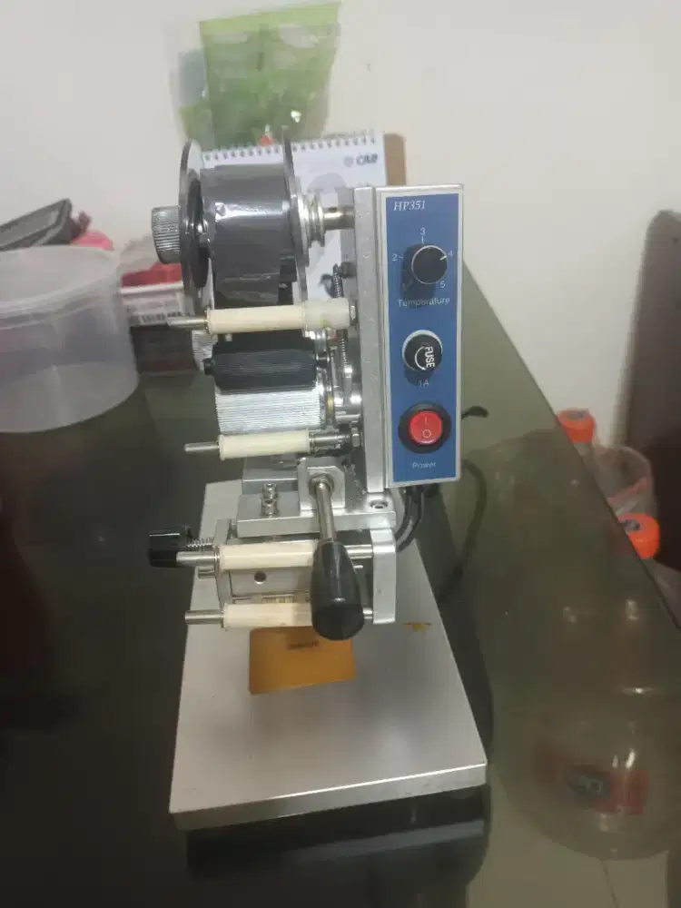 Mesin cetak expadate