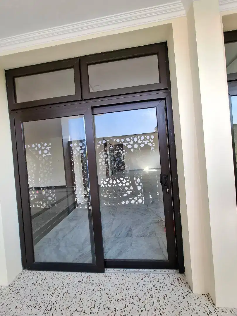 Kusen Pintu Jndela UPVC