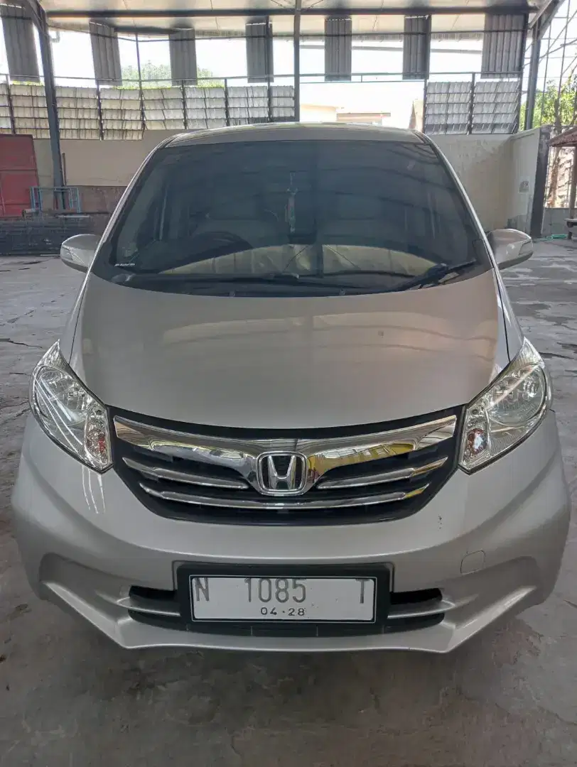 Honda Freed E AT 2013 PSD