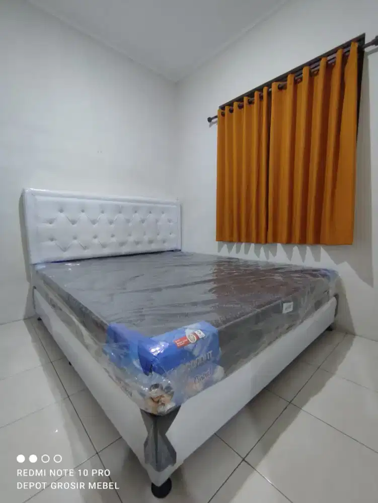 1 SET DIPAN + KASUR BUSA CENTRAL TEBEL 20 CM UK 160 X 200 CM