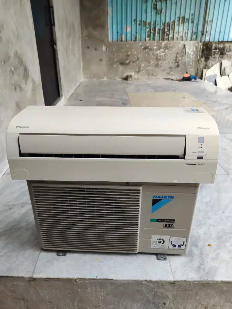 Kami beli AC Daikin bekas anda dgn harga pantas