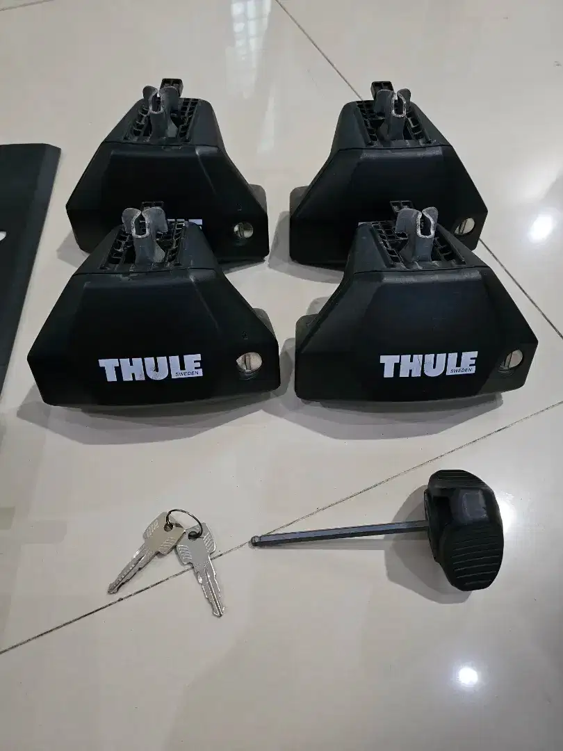 Thule footpack dan thule kit utk CRV Gen 3