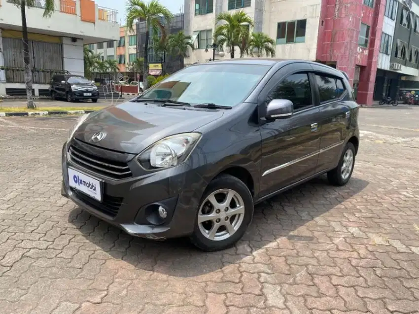 DP Rendah - Daihatsu Ayla 1.0 X Bensin-MT 2019 Abu (SIP)