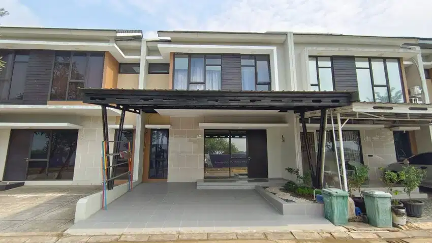 Dijual rugi rumah 2 lantai full renovasi di emerald sepatan Tangerang