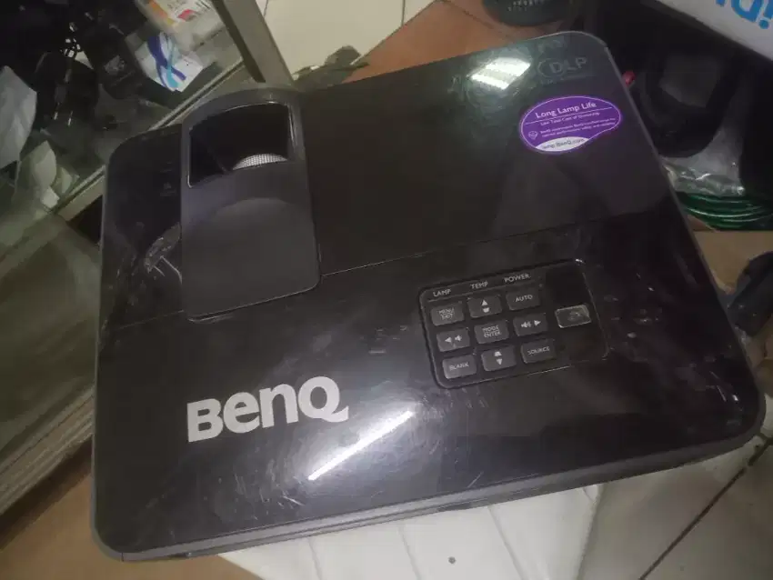 Infokus , proyektor, u/nobar