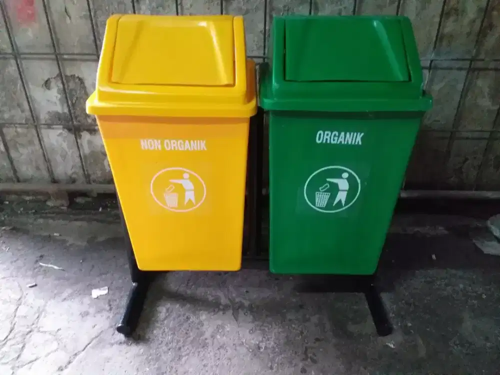 tempat sampah fiberglass kotak 50Ltr 2in1