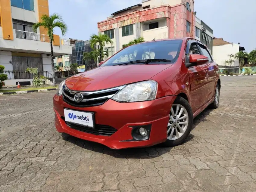 DP Rendah - Toyota Etios Valco 1.2 G Bensin-MT 2015 Merah (UYS)