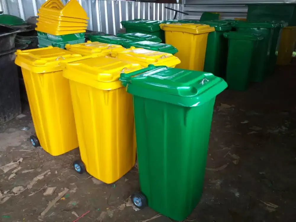 tempat sampah fiberglass kotak roda bak 120Ltr