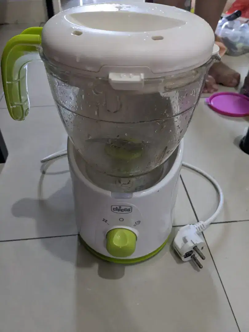 Stem buah + blender chiko