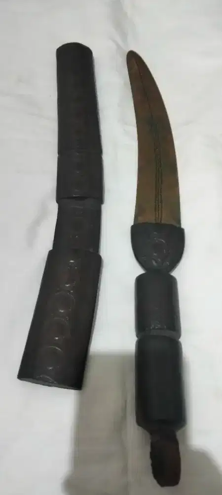 Pisau kulit hitam Afrika