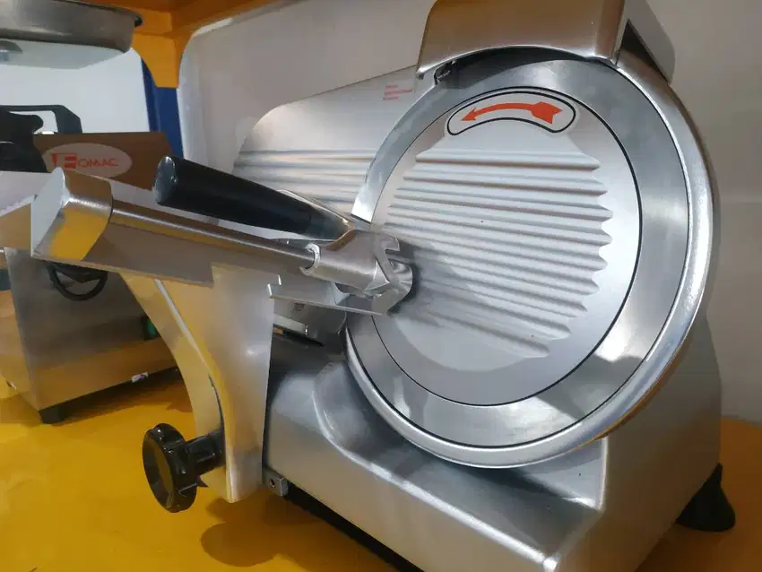 Mesin Meatslicer Pengiris Daging Tipis