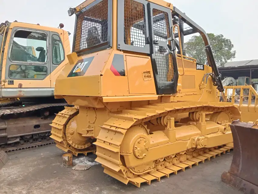 JUAL CATERPILLAR D6G ALAT BERAT BULL DOZER 2010