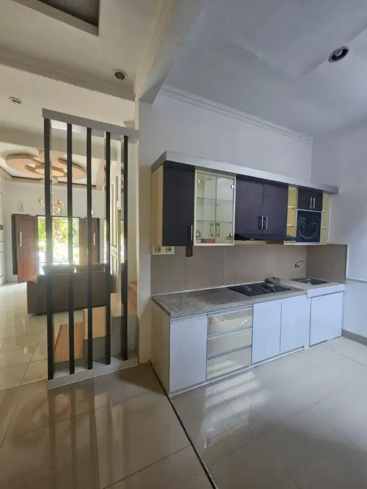 Rumah Strategis 5 menit ke undip