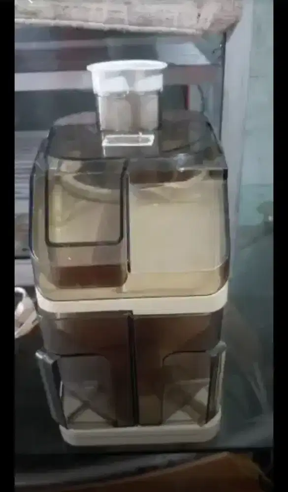 Ďijual juicer wortel