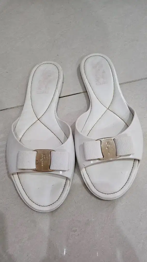 Sandal salvatore feragamo original