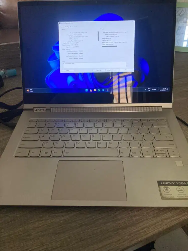 Laptop lenovo yoga C930